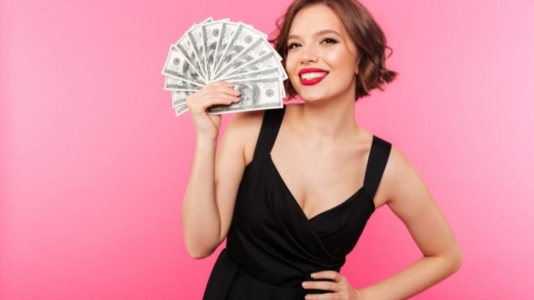 Zodiac Signs Attract Money Naturally
